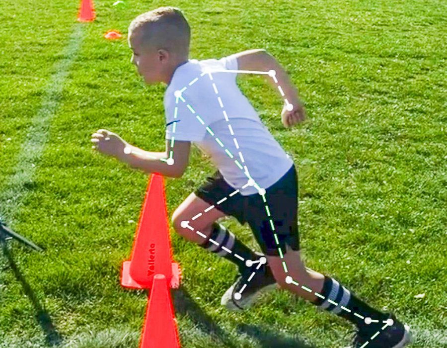 AI runner analysis overlay on a young sprinter
